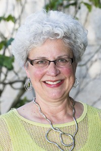 Lisa-Bergman-300x450-200x300